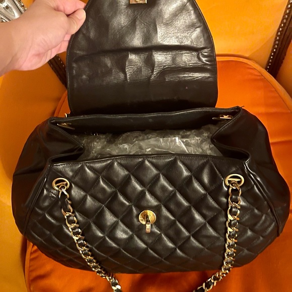 SOLD!! Auth CHANEL RARE Jumbo Maxi Flap Quilted Handbag Chain - Picture 5 of 11
